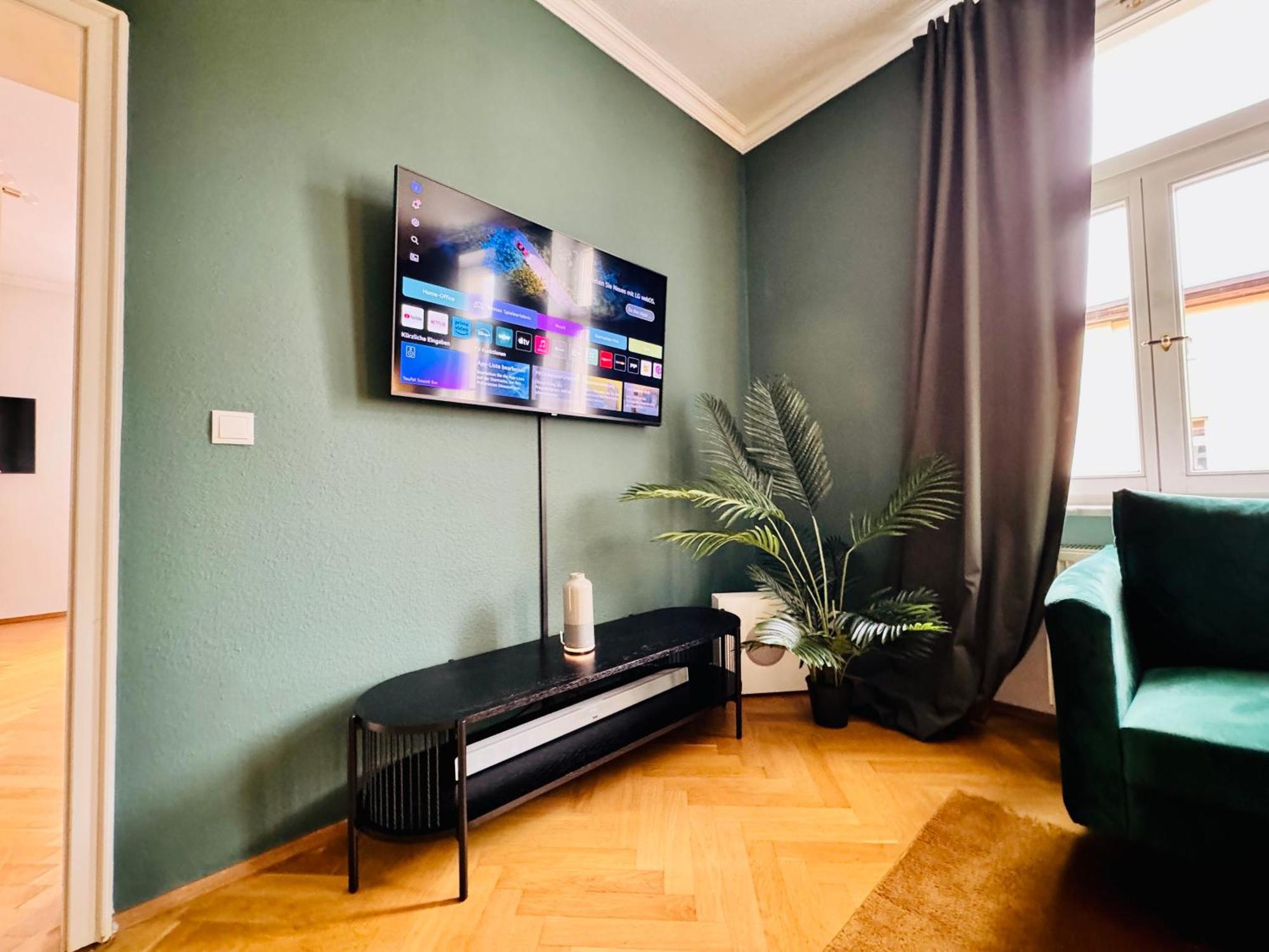 Rebelrents #4 Design Trifft Komfort - Einzigartiges Ferienapartment In Der Nahe Des Hauptbahnhofs Halle  Exteriör bild
