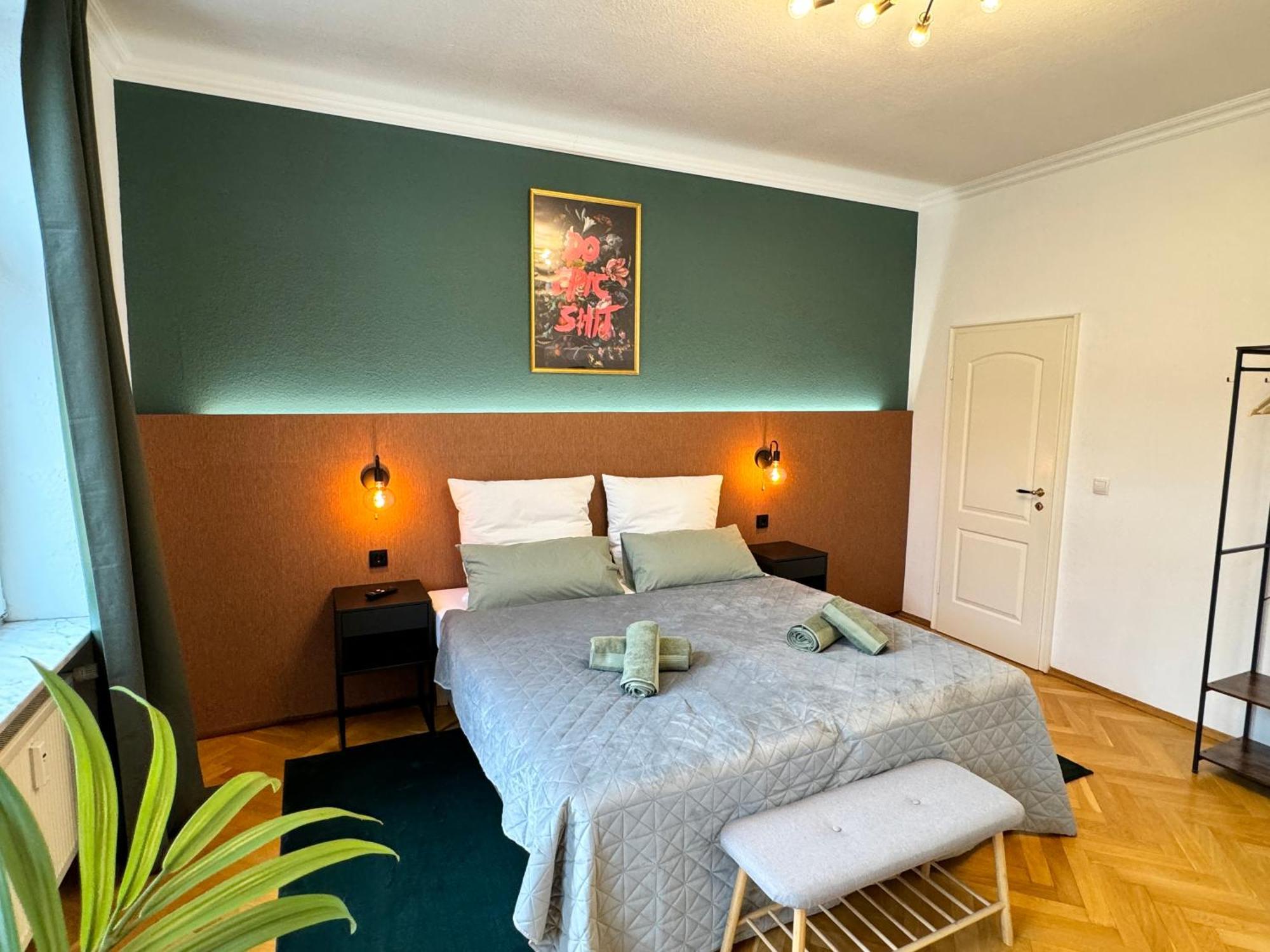 Rebelrents #4 Design Trifft Komfort - Einzigartiges Ferienapartment In Der Nahe Des Hauptbahnhofs Halle  Exteriör bild